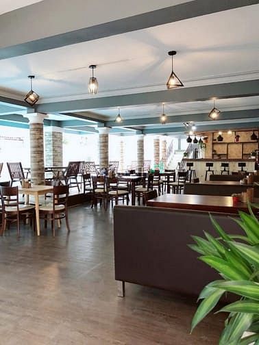 Hình ảnh Cần cho thuê Gấp Biệt Thự Villa Cao Cấp nhất Quận Bình Thạnh Giáp Quận