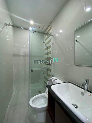 Hình ảnh CHDV full nội thất, mới xây gần ngã tư bảy hiền.TB