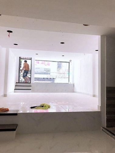 Hình ảnh Cho thuê nhà Tân Canh. p1, tb, 7x24m, 1 trệt 2 lầu.