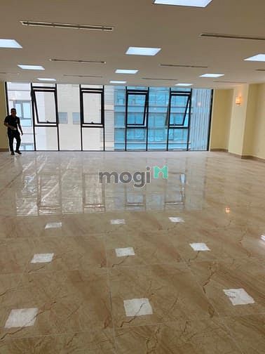 Hình ảnh Cho thuê nhà Trung Kính 65m2 x 6 tầng thang máy