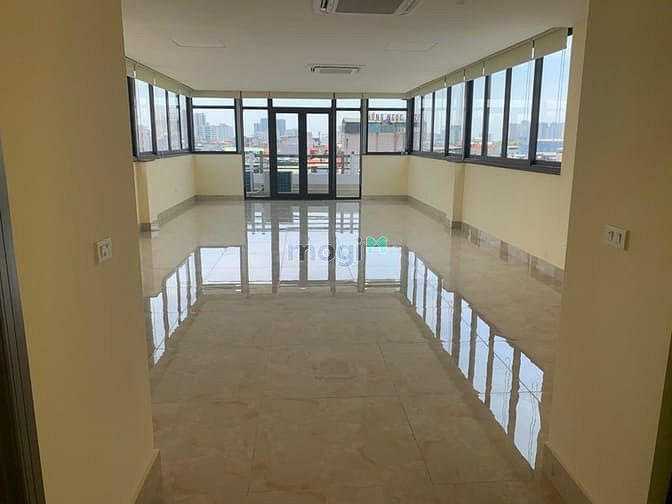 Hình ảnh Cho thuê nhà Trung Kính 65m2 x 6 tầng thang máy