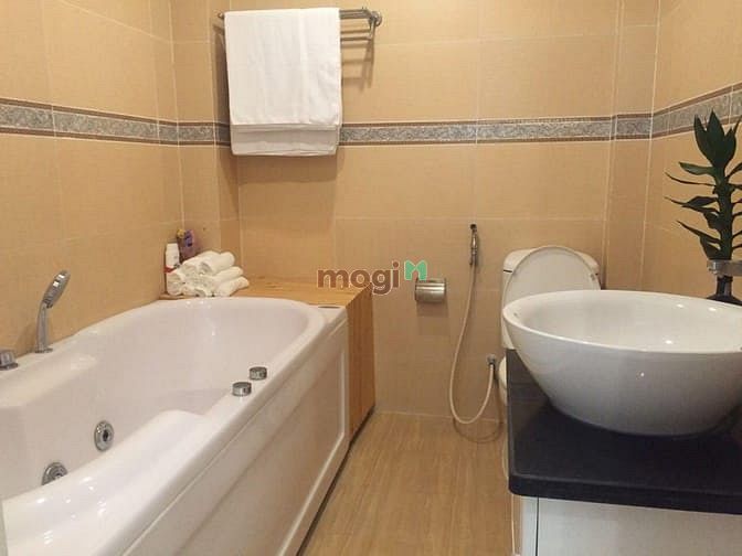 Hình ảnh Cho thuê Villa sân vườn Thảo Điền - Trệt 1 lầu - TK cổ điển