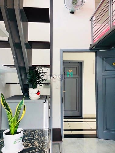 Hình ảnh Mb6623 nạp rút nhanh chóng ban công full nội thất ngay cầu Phú Mỹ Quận 7