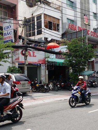 Hình ảnh Cho thuê tòa nhà 700m2 Trần Hưng Đạo, Quận 1