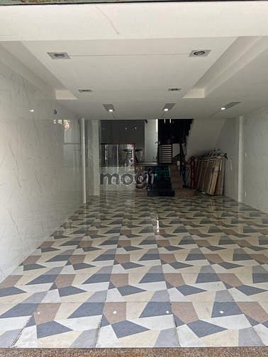 Hình ảnh Cho thuê nhà Cộng Hòa, p4, Tân Bình, 5x22m, 1 trệt 1 lầu.