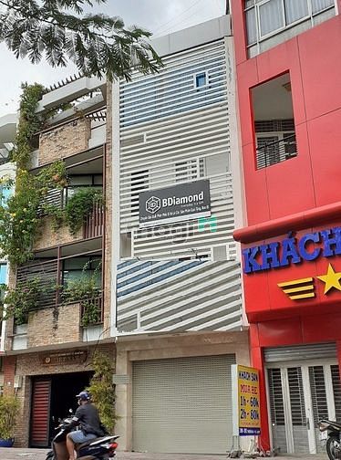 Hình ảnh Cho thuê nhà đường Điện Biên Phủ Quận Bình Thạnh 4x20m