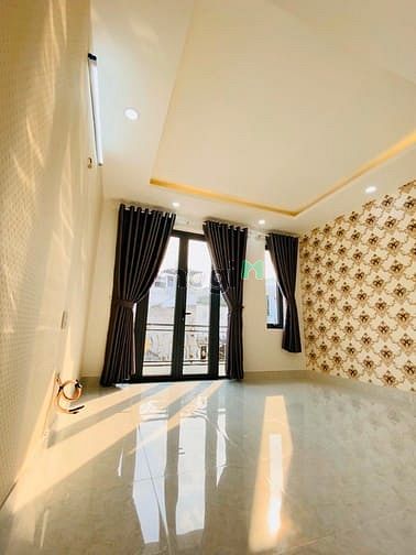 Hình ảnh Bán MẶT TIỀN khách sạn Cộng Hòa phường12 Hầm + 6 lầu 12 phòng 72m2