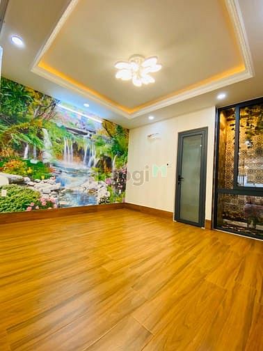 Hình ảnh Bán MẶT TIỀN khách sạn Cộng Hòa phường12 Hầm + 6 lầu 12 phòng 72m2