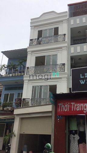 Hình ảnh Cho thuê nhà đường D5 Quận Bình Thạnh 4x20m