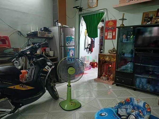 Hình ảnh Lạc Long Quân, Tân Bình 110m2 ( 5.6 * 19 ), Hẻm 3.5m Chỉ 8 tỷ