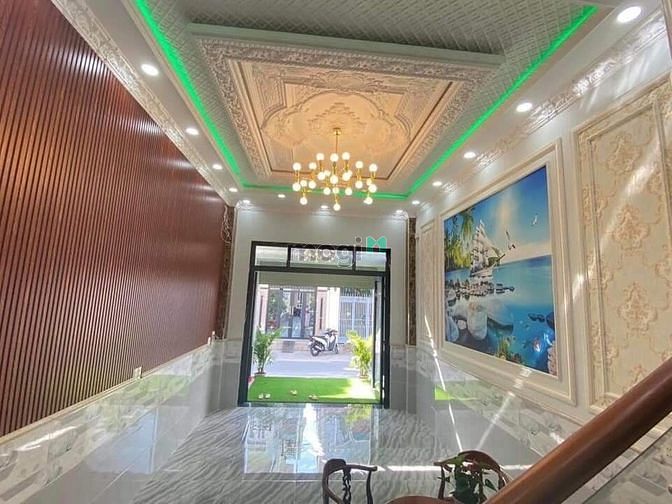 Hình ảnh NHÀ BÁN ĐẸP HXH CMTT Tân Bình 62m2  Giá 10 tỷ .