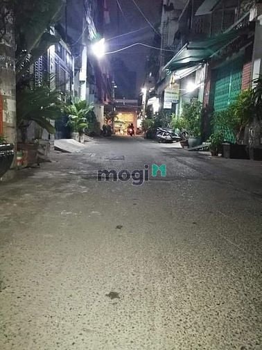 Hình ảnh Thiên Phước sát cư xá Lữ Gia,  110m2 ( 5.6 * 19 ), Hẻm 3.5m Chỉ 8 tỷ