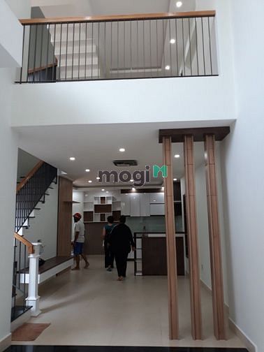 Hình ảnh Cho thuê nhà 595/6 Nguyễn Đình Chiểu, Quận 3. DTSD 120m2