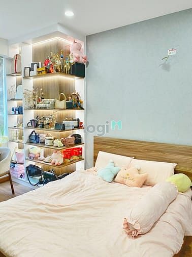 Hình ảnh Đang cần cho thuê Trang Chủ MB66.COM / Đăng Ký Tặng 66K c/c Icon 56, đường Bến Vân Đồn , Q4