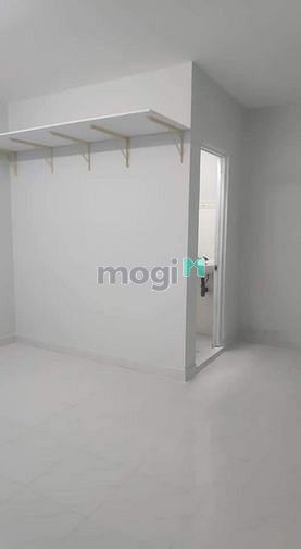 Hình ảnh Phòng 20m2 mới đẹp, thoáng, ngay CV Phần mềm Quang Trung Q12 chỉ 2tr