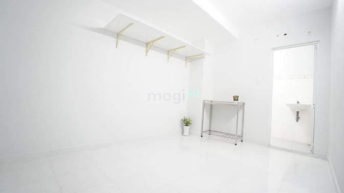 Hình ảnh Phòng 20m2 mới đẹp, thoáng, ngay CV Phần mềm Quang Trung Q12 chỉ 2tr