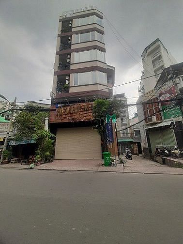 Hình ảnh Cho thuê nhà đường D3 Quận Bình Thạnh 4x24