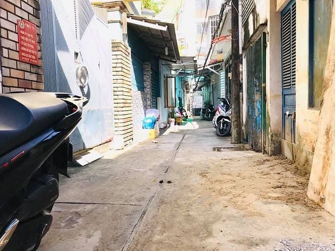 Hình ảnh Hiếm !! thửa đất đẹp ngang 4.6m Cộng Hòa P13, Tân Bình 57m2 chỉ 4.2tỷ