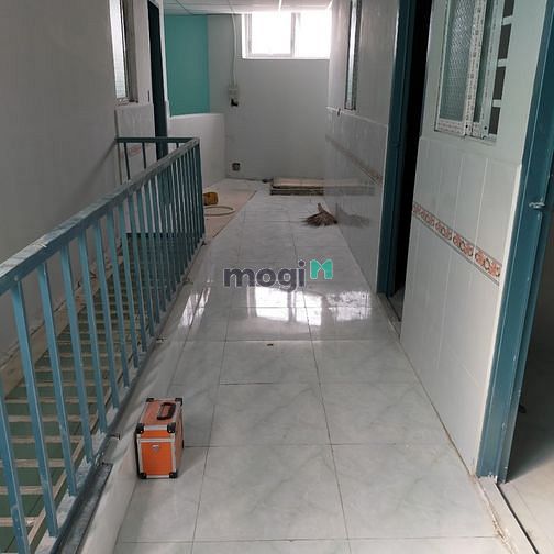 Hình ảnh Cho thuê phòng mới xây 100% đường Thạch Lam, Tân Phú, 40m2, thang máy