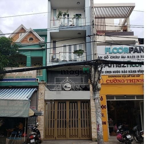 Hình ảnh Cho thuê nhà cmt8, tân bình, 4x20m, 1 trệt 2 lầu.