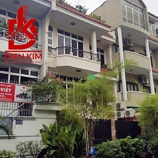 Hình ảnh Cho thuê nhà đường Hoàng Việt quận Tân Bình 7,5x23m