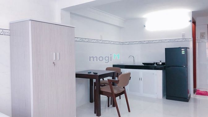 Hình ảnh Chung cư mini Quận 8_Có bancon đẹp, full nội thất_Gần Q1 và Q5