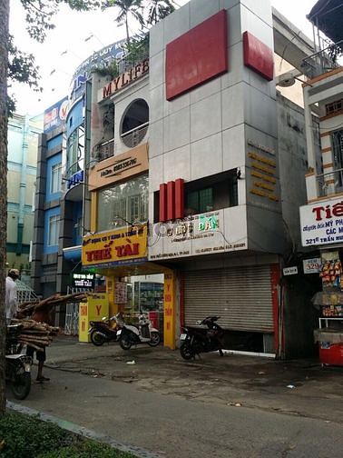 Hình ảnh Cho thuê nhà 2MT 254 Đường Hai Bà Trưng, Quận 1