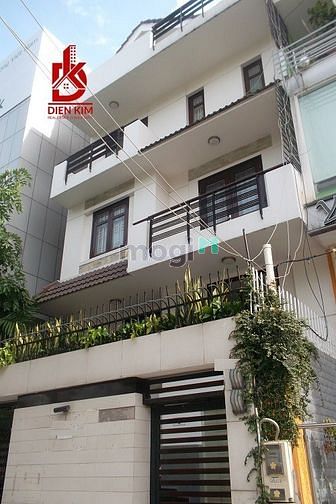 Hình ảnh Cho thuê nhà đường Đồng Đen quận Tân Bình 9x25m