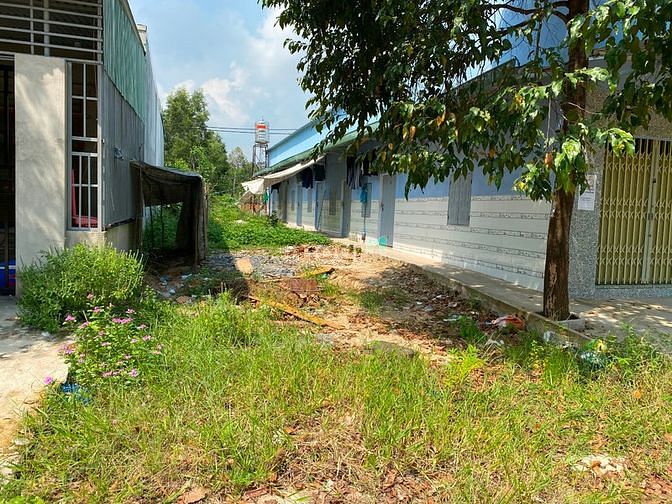 Hình ảnh Gia đình cần bán gấp 150m2 đất đường 15, KĐT Mỹ Phước 3, Bến Cát BD, S