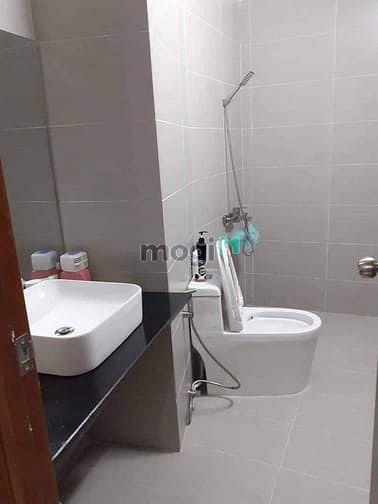 Hình ảnh Nhà 180B Phổ Quang đoạn 2 Chiều ngay Công Viên Gia định