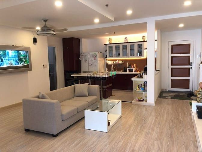 Hình ảnh Đang cần cho thuê Trang Chủ MB66.COM / Đăng Ký Tặng 66K thực tế Giai Việt 298m2, 5 phòng ngủ, 5WC