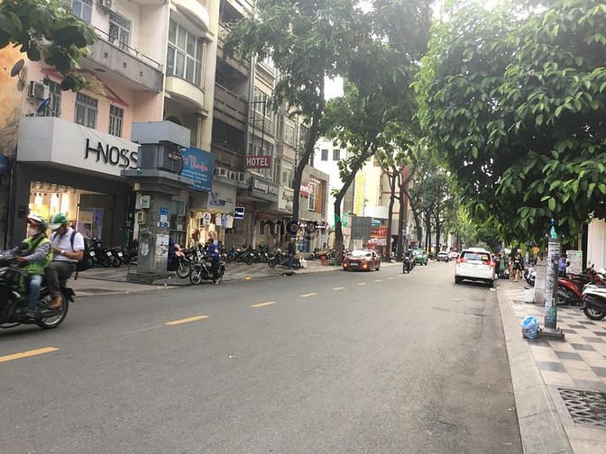 Hình ảnh Cho thuê nhà MT Quận 3, 16x24m, 2 tầng, 800m2
