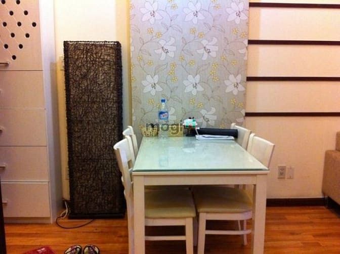 Hình ảnh Đang cần cho thuê CHCC Khánh Hội 2, 2 phòng ngủ, 2WC
