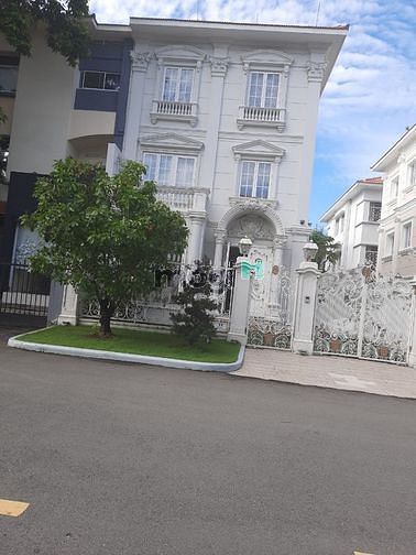 Hình ảnh Cho thuê nhà biệt thự Him Lam, Q.7 10x20m giá 60tr/tháng,