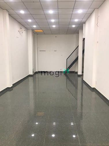 Hình ảnh Cho thuê nhà Âu Cơ, Tân Bình, 4.5x16m, 1 trệt 2 lầu.