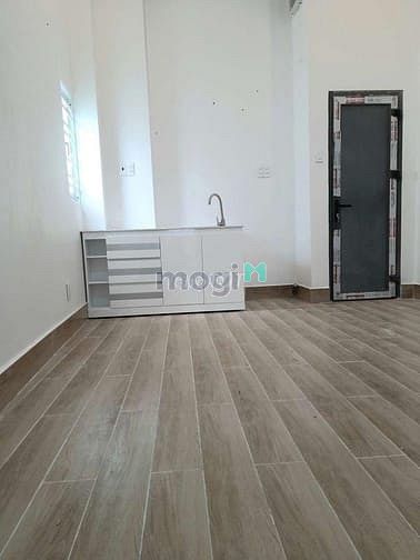 Hình ảnh Cho thuê nhà Lê Bình, Tân Bình, 5x12m, 1 trệt 1 lầu.