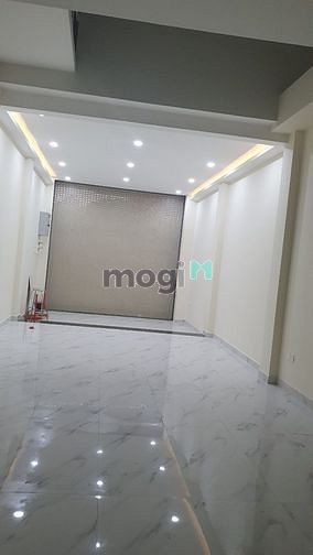 Hình ảnh Cho thuê nhà đường d1, bình thạnh, 4x12.5m, 1 trệt .