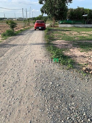 Hình ảnh Cần bán gấp đất Nhơn Trạch,quy hoạch thổ cư,giá rẻ 800tr/1000m,sổ riên