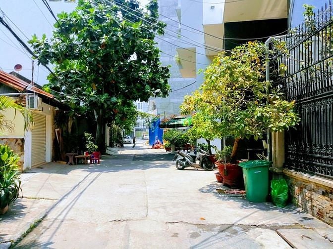 Hình ảnh Bán biệt thự khu phường 2 Tân Bình. Duy nhất 1 căn còn bán
