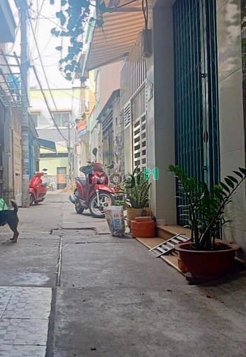 Hình ảnh hẻm Tân Sơn Nhì Quận Tân Phú, 80 m2 (5m x 16m), 9.8 Tỷ
