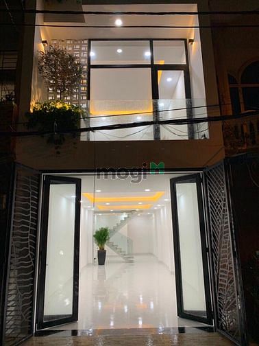 Hình ảnh Cho Thuê Nhà 1025A Cách Mạng Tháng Tám, P5, Tân Bình