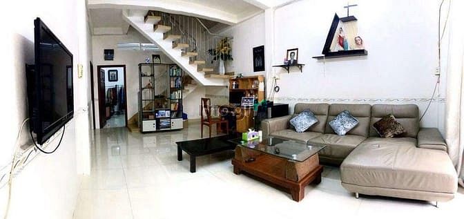 Hình ảnh Cho thuê nhà Thăng Long, p4, Tân Bình, 5.5x23m, 1 trệt 2 lầu.