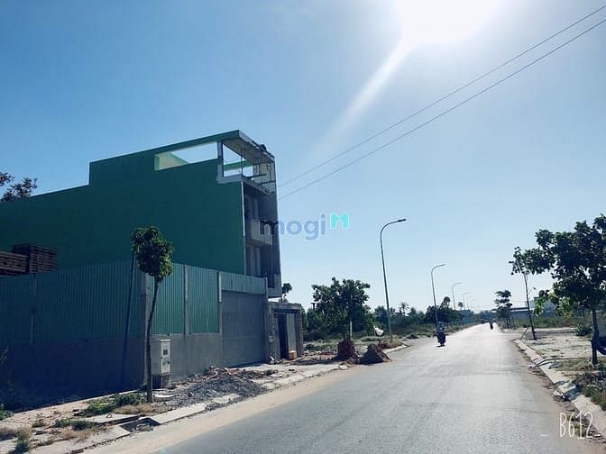 Hình ảnh Cần bán gấp lô đất trong KDC Tân Tạo.Sổ hồng riêng,chỉ 42 triệu/,m2