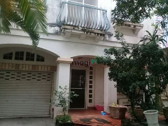 Hình ảnh Cho thuê nhà đường Đồng Đen quận Tân Bình 9x26m