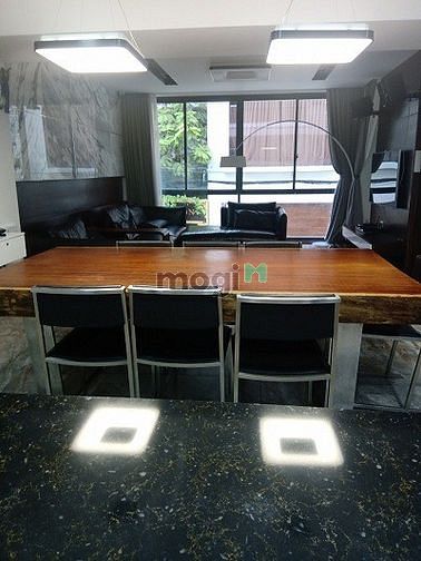 Hình ảnh Cho thuê nhà đường Hoàng Việt quận Tân Bình 12x20m