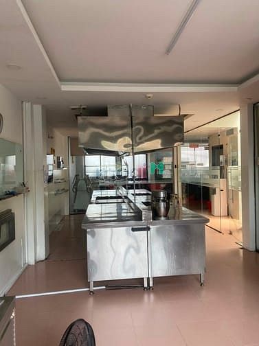 Hình ảnh Cho thuê nhà 108A Cộng Hoà p12 tân bình