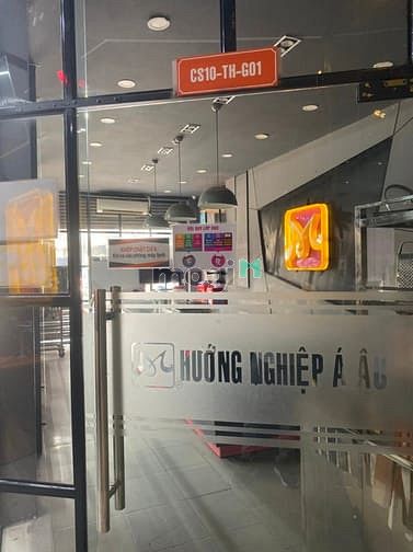 Hình ảnh Cho thuê nhà 108A Cộng Hoà p12 tân bình