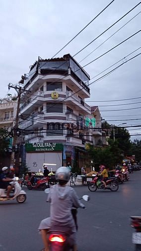Hình ảnh Nhà MT Phan Văn Trị, P11, BTh, 4x18m, CN đủ, Giá 17.5 tỷ