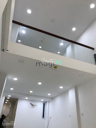 Hình ảnh Cho thuê nhà nguyên căn mặt tiền đường Hai Bà Trưng, Phường 8, Quận 3