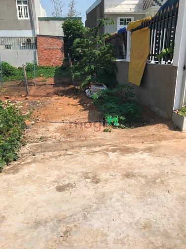 Hình ảnh chủ kẹt tiền bán gấp đất 200m2 10x20m ngay kh dân cư đông gầnQL13